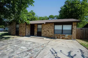 1205 SE 14th St, Mineral Wells, TX 76067 - Photo 1