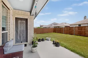 2905 Emerald Trace Dr, Denton, TX 76226 - Photo 36