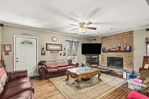 1060 Co Rd 4360, Decatur, TX 76234 - Photo 4