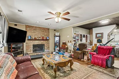 1060 County Road 4360, Decatur, TX 76234 - Photo 6