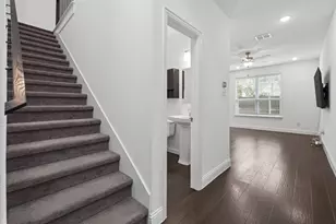 982 Mikaela Dr, Allen, TX 75013 - Photo 2
