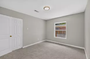 811 Tarryall Dr, Dallas, TX 75224 - Photo 24