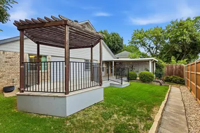 2703 Old English Court, Euless, TX 76039 - Photo 18