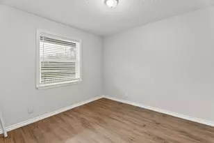429 Johnson St, Longview, TX 75602 - Photo 6