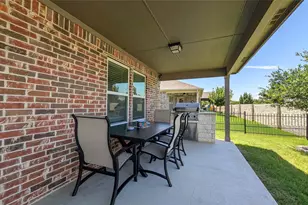 945 Hidden Eddy Dr, McKinney, TX 75071 - Photo 24