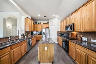 1003 Killian Dr, Mansfield, TX 76063 - Photo 4