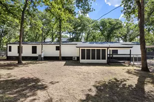 4617 Lyndi Ln, Granbury, TX 76049 - Photo 2