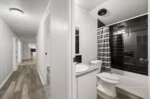 4617 Lyndi Ln, Granbury, TX 76049 - Photo 16