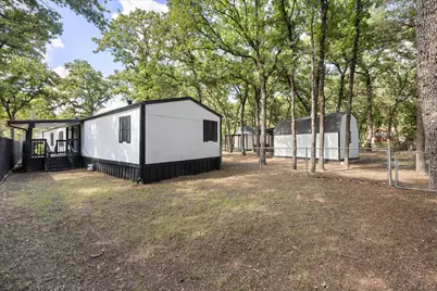4617 Lyndi Lane, Granbury, TX 76049 - Photo 6