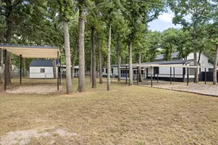 4617 Lyndi Ln, Granbury, TX 76049 - Photo 2