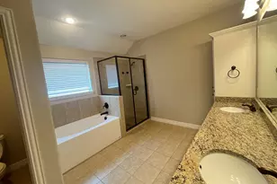 116 Frank St, Greenville, TX 75402 - Photo 8