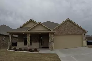 116 Frank St, Greenville, TX 75402 - Photo 2