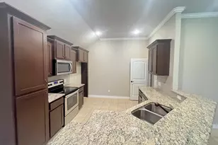 116 Frank St, Greenville, TX 75402 - Photo 2