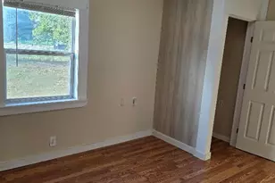 916 W Avenue B, Rosebud, TX 76570 - Photo 16