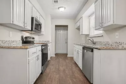 6641 Fair Meadows Drive, Watauga, TX 76148 - Photo 8