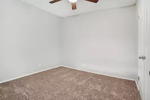 6641 Fair Meadows Dr, Watauga, TX 76148 - Photo 16