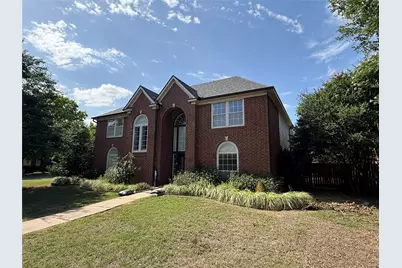6832 Clear Spring Drive, Fort Worth, TX 76132 - Photo 2
