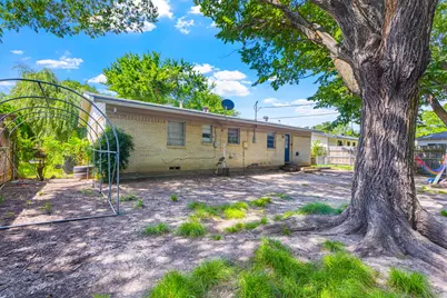301 W Ridgewood Drive, Garland, TX 75041 - Photo 16