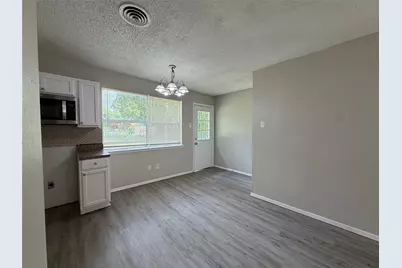 4437 Scottsdale Drive, Mesquite, TX 75150 - Photo 8
