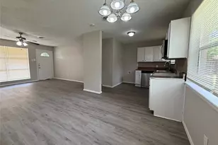 4437 Scottsdale Dr, Mesquite, TX 75150 - Photo 4