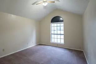 2140 Norcross Dr, Mesquite, TX 75149 - Photo 2