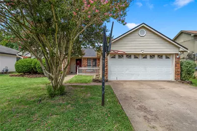 2105 Real Drive, Waco, TX 76712 - Photo 2