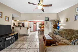 2105 Real Dr, Waco, TX 76712 - Photo 6