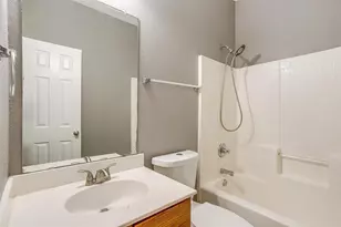 814 Walnut St, Burleson, TX 76028 - Photo 8