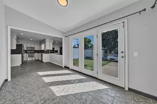 735 Danvers Ln, Mansfield, TX 76063 - Photo 12