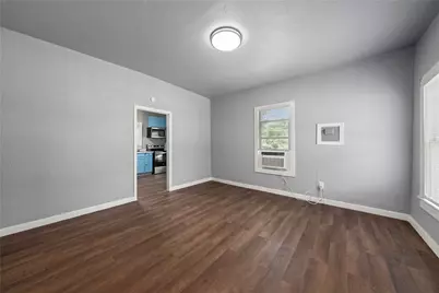 1304 E Clay Street, Waco, TX 76704 - Photo 4