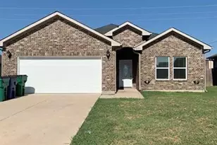 2208 Oliver St, Greenville, TX 75401 - Photo 1
