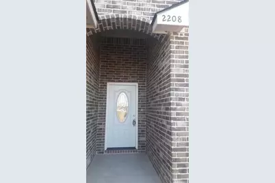 2208 Oliver Street, Greenville, TX 75401 - Photo 2
