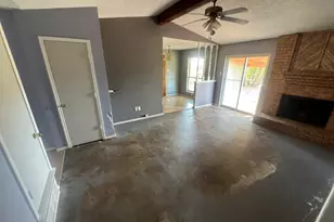 7204 Ridge Rd, Fort Worth, TX 76133 - Photo 2