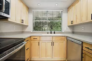 2535 Wedglea Dr, Dallas, TX 75211 - Photo 4