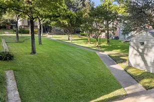 2535 Wedglea Dr, Dallas, TX 75211 - Photo 22