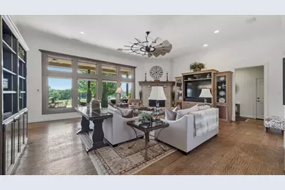 241 Pinnacle Peak Lane, Weatherford, TX 76087 - Photo 10
