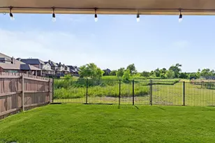 1100 Brendan Dr, Little Elm, TX 75068 - Photo 36