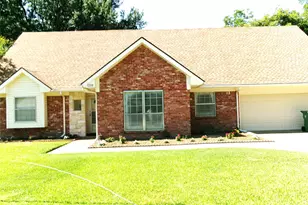 1208 Academy Dr, Arlington, TX 76013 - Photo 4