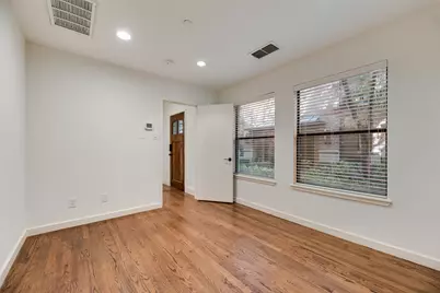 2411 N Hall Street, Dallas, TX 75204 - Photo 4