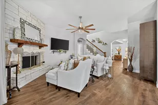 5011 Lake Park Dr, Mansfield, TX 76063 - Photo 8