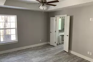 430 W Morgan St, Denison, TX 75020 - Photo 6