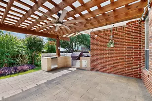 1812 Meadow Ridge Dr, Flower Mound, TX 75028 - Photo 38