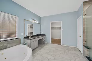 1812 Meadow Ridge Dr, Flower Mound, TX 75028 - Photo 20