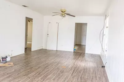 423 Elm Street, Ranger, TX 76470 - Photo 2