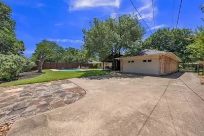 4421 Allencrest Lane, Dallas, TX 75244 - Photo 30