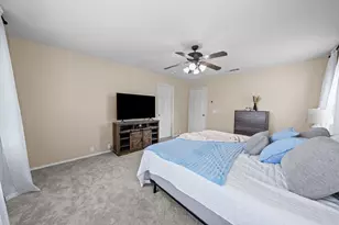 2204 Canterbury Park Dr, Grand Prairie, TX 75050 - Photo 22