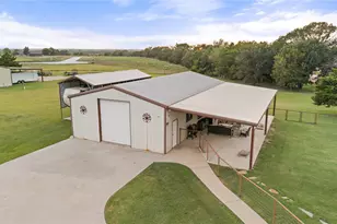 633 Durning Rd, Van Alstyne, TX 75495 - Photo 8