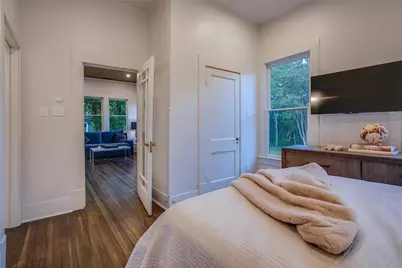 732 Haines Avenue, Dallas, TX 75208 - Photo 26