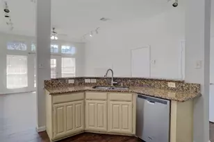 1821 Chattham Ct, Plano, TX 75025 - Photo 12