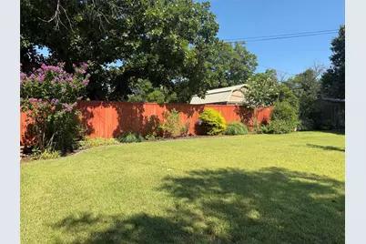 1016 Cliff Drive, Graham, TX 76450 - Photo 28